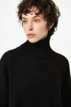 Fashion CARA Women Knitwear