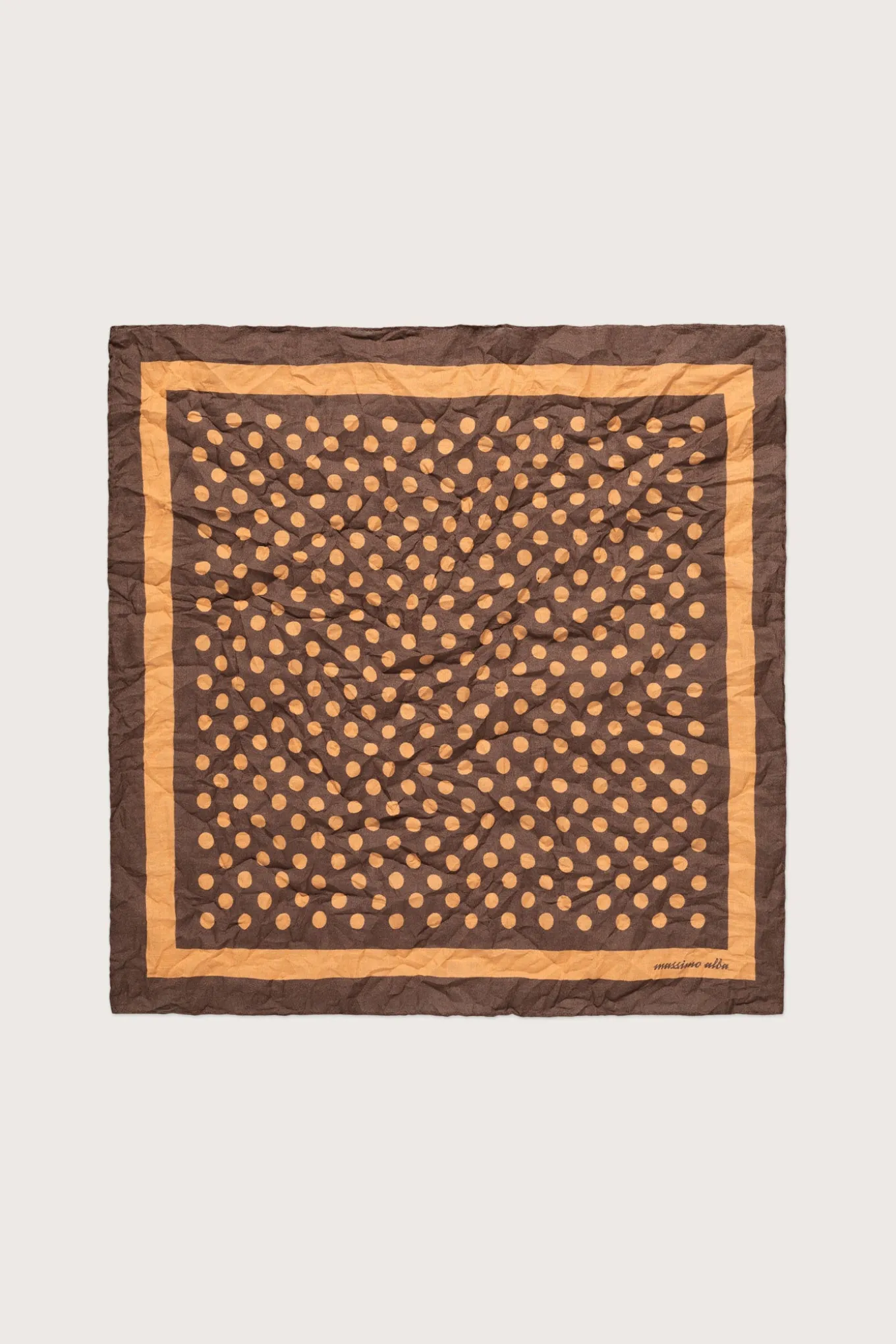 Store HANKY1 Handkerchiefs