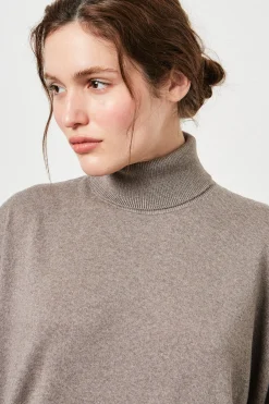 Sale KIKI Women Knitwear