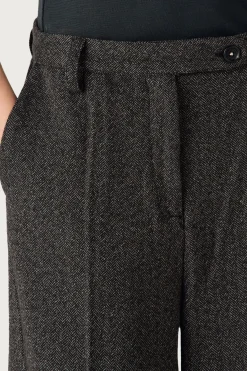 Store LAMIA Women Trousers