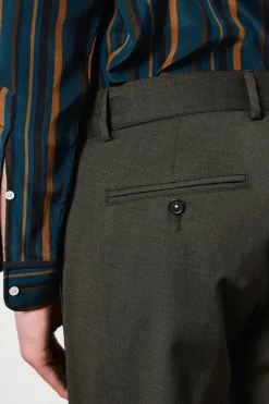 Online SLOOP Suits
