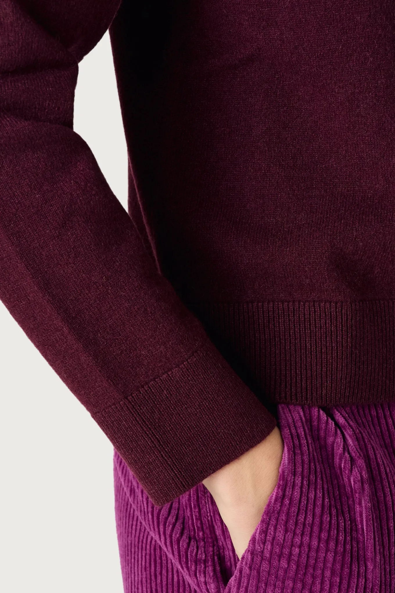 Fashion UTAH Women Knitwear